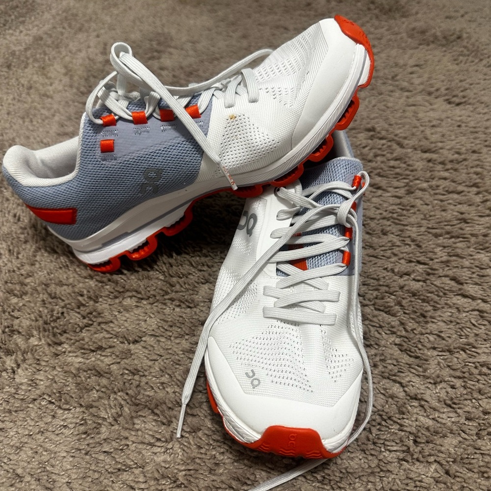 OnCloud shoes